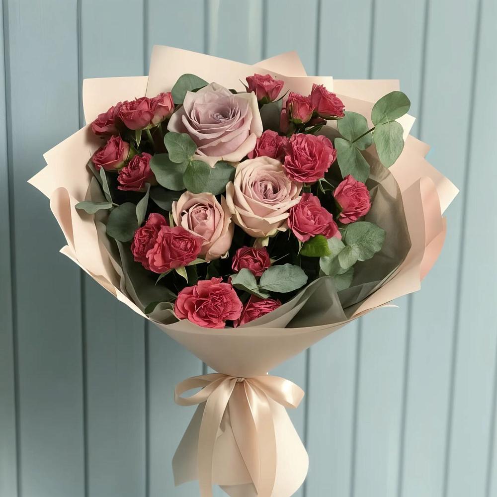 Букет цветов из: Гвоздики и Розы в Пластуновской