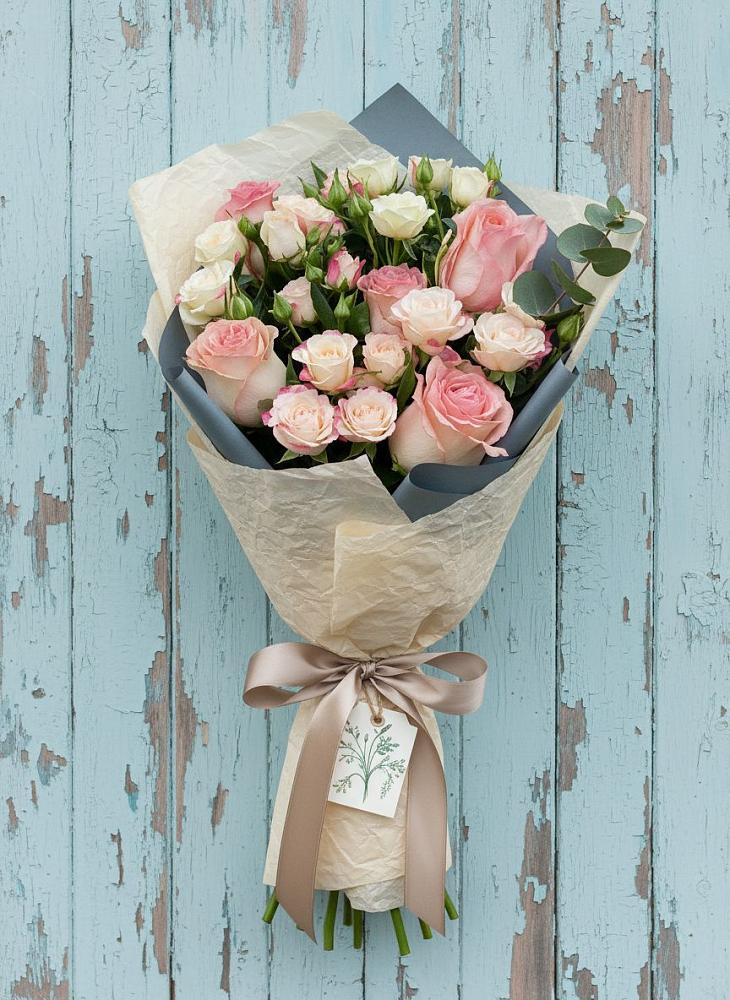 Букет цветов из: Розы в Пластуновской