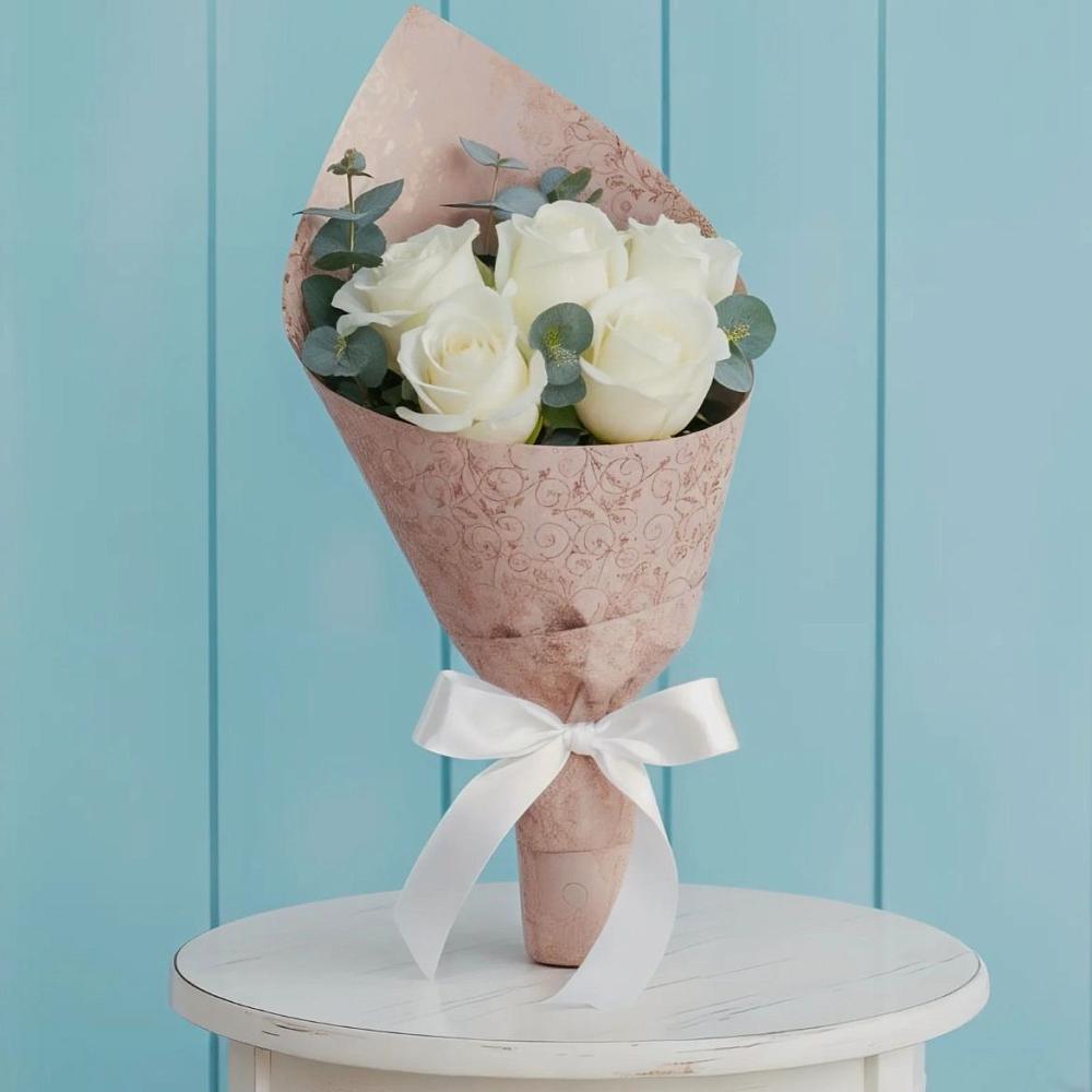 Букет цветов из: Розы в Пластуновской