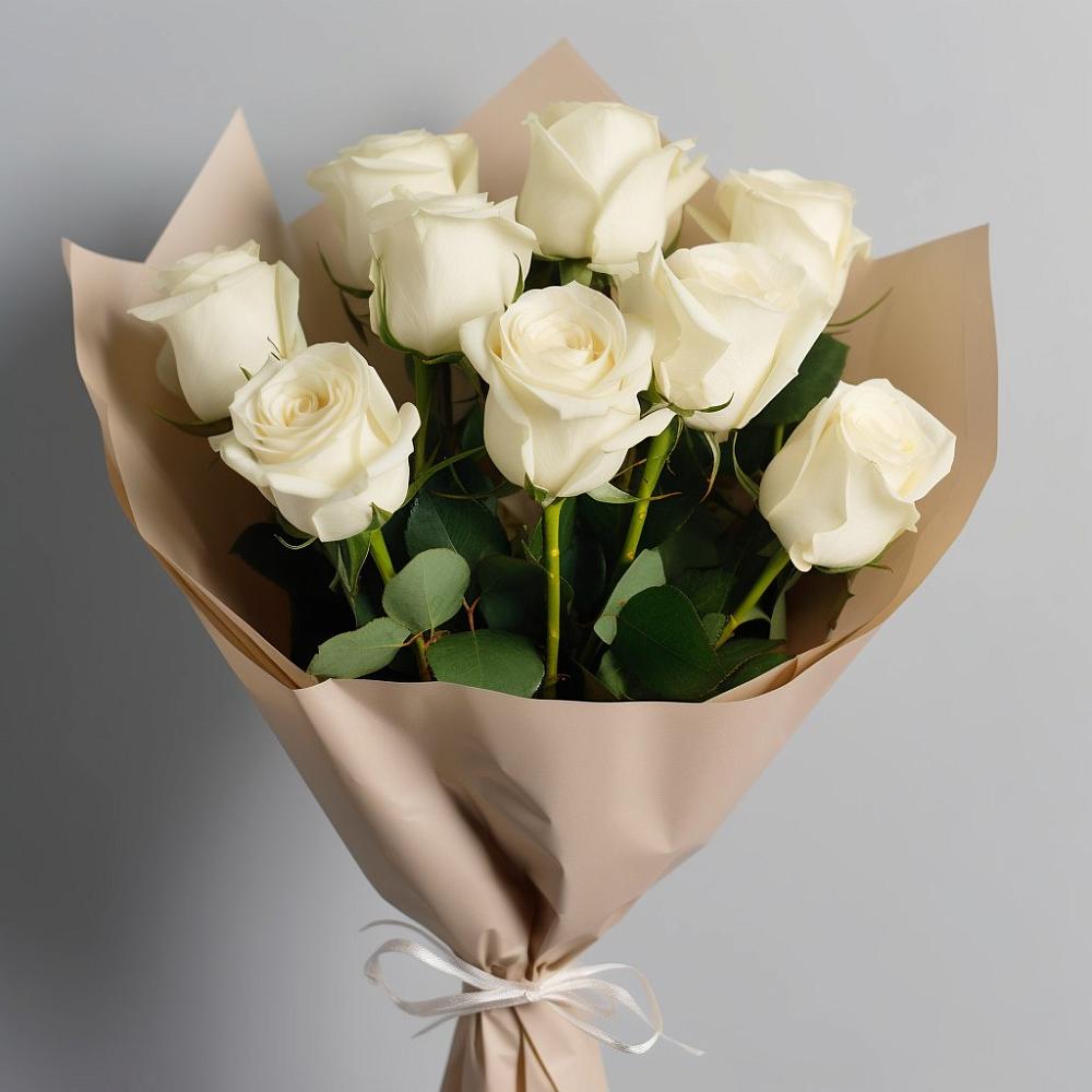 Букет 9 Белых роз Эдлесс Лав в Пластуновской