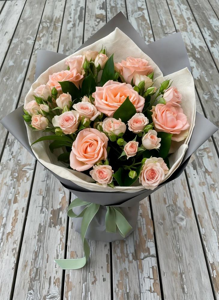 Букет цветов из: Розы в Пластуновской