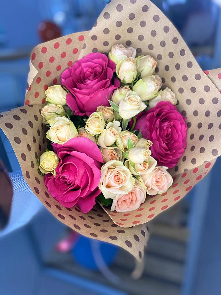 Букет цветов из: Розы в Пластуновской