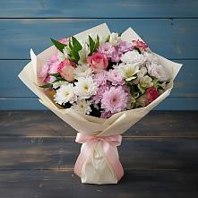 Букет цветов из:  Хризантемы, Альстромерии и Розы #REPLACE_PRED# Пластуновской