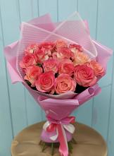 Букет 15 Розовых роз Равель в Пластуновской