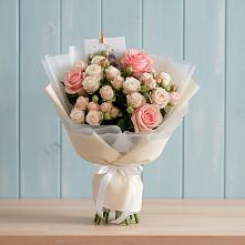 Букет цветов из:  Розы #REPLACE_PRED# Пластуновской