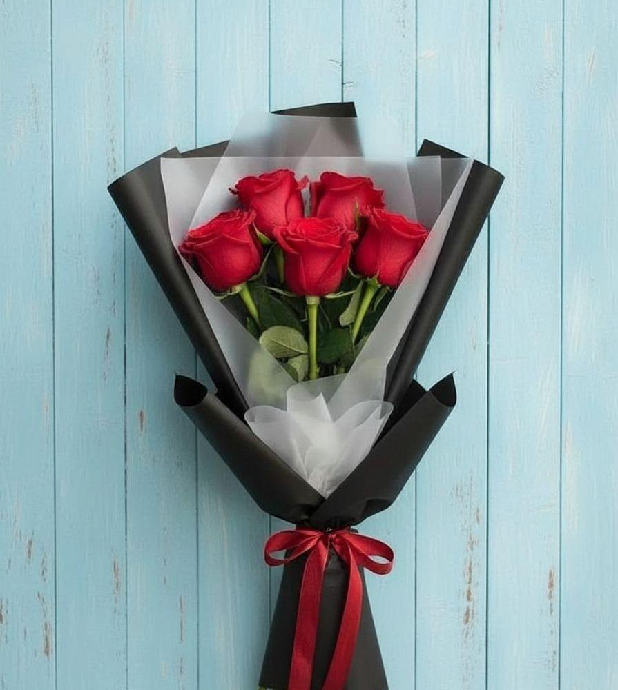 Букет цветов из: Розы в Пластуновской